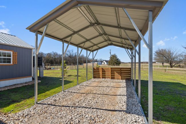 1390 County Road 2850, House other with 2 bedrooms, 2 bathrooms and null parking in Honey Grove TX | Image 31