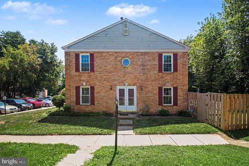 4715 S Park Ct, WOODBRIDGE, VA, 22193-3077 | Card Image