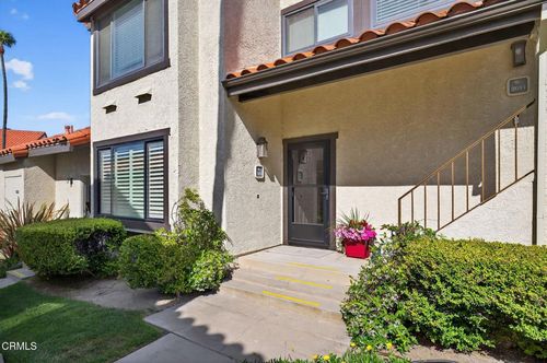 2013 San Sebastian Dr, Oxnard, CA, 93035-3640 | Card Image