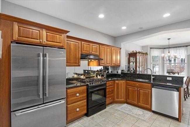 4 - 4 Rose Court Way, Condo with 3 bedrooms, 4 bathrooms and 2 parking in East Walpole MA | Image 8