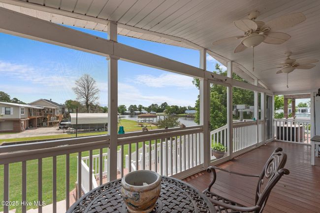 2831 Whichards Beach Rd, House other with 3 bedrooms, 2 bathrooms and null parking in Chocowinity NC | Image 5