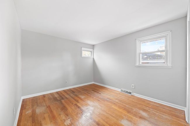 9408 Fran Lin Pkwy, House other with 3 bedrooms, 2 bathrooms and 2 parking in Munster IN | Image 10