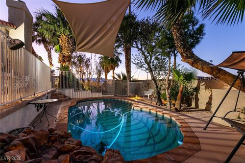 2395 Los Feliz St, Las Vegas, NV, 89156-6027 | Card Image