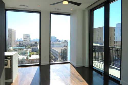 unit-1005-1211 Caroline St, Houston, TX, 77002-6935 | Card Image