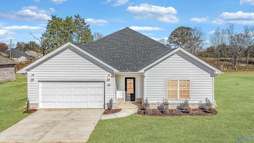 105 Parvin Way Dr, Hazel Green, AL, 35750-6603 | Card Image