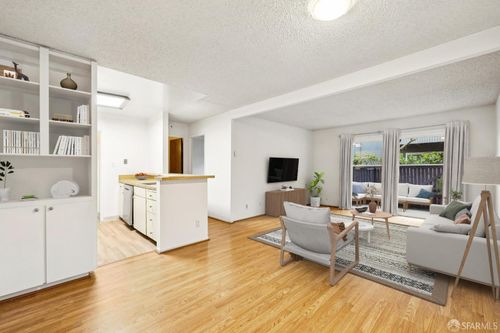 apt-b-223 Boardwalk Ave, San Bruno, CA, 94066-2241 | Card Image