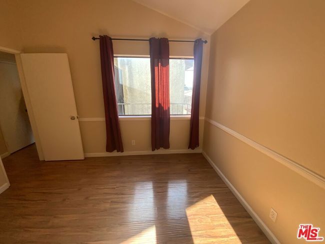1st Bedroom | Image 11