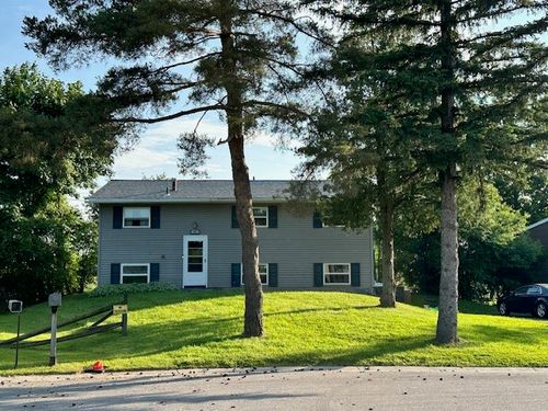 41 Wallman Dr, Henrietta, NY, 14467-9306 | Card Image