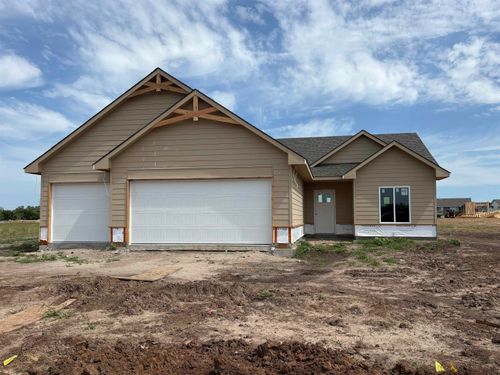 114 E Hickam St, Derby, KS, 67037-2322 | Card Image