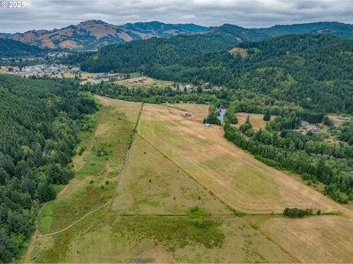 600-0 Johnson Mountain Rd, Powers, OR, 97466 | Card Image