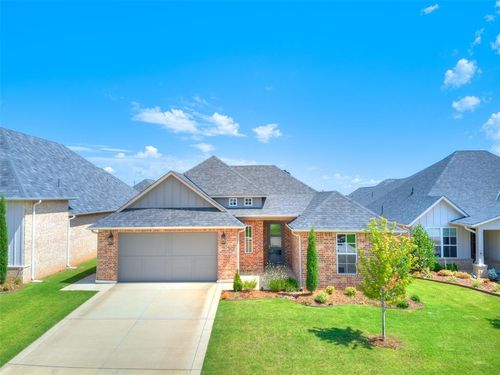 201 Pont Neuf Ct, Edmond, OK, 73034-9231 | Card Image