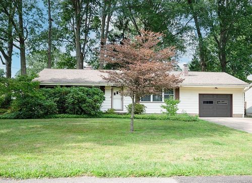 4355 Victoria Ter Se, Warren, OH, 44484-4842 | Card Image