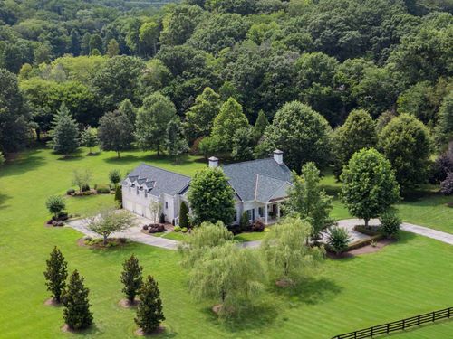 3615 Bear Creek Ln, Thompsons Station, TN, 37179-2317 | Card Image