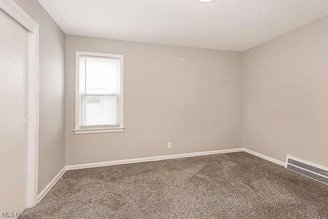 19800 Libby Rd, House other with 3 bedrooms, 2 bathrooms and null parking in Maple Heights OH | Image 17