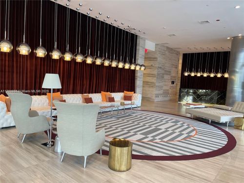 apt-805-2000 Metropica Way, Sunrise, FL, 33323-3219 | Card Image