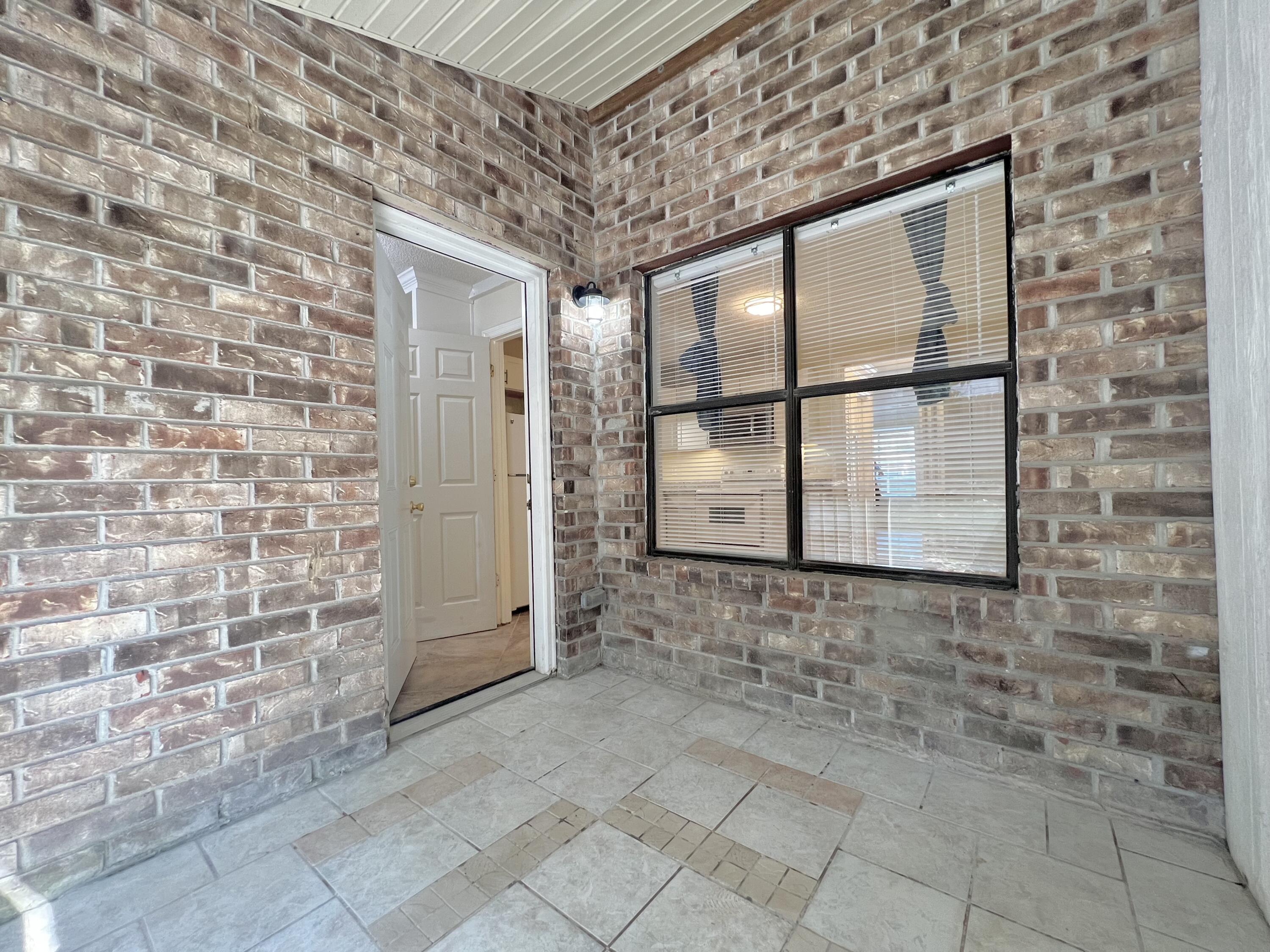 Residential in North Charleston 4