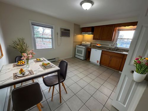 2-368 New York Ave, Lyndhurst, NJ, 07071 | Card Image