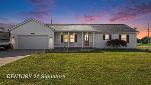 8202 Hawk Drive, Tittabawassee Township, MI, 48623 | Card Image