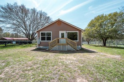 691 Myrtie Drive, House other with 3 bedrooms, 2 bathrooms and null parking in Shepherd TX | Image 2