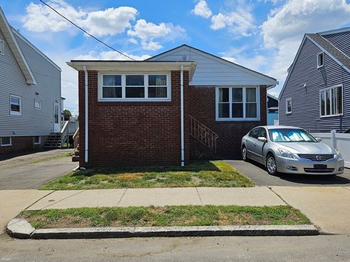 29 Bateman Ave, Revere, MA, 02151-1701 | Card Image