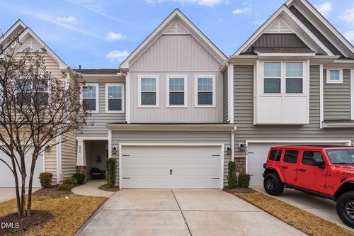 456 Shale Creek Dr, Durham, NC, 27703-6562 | Card Image