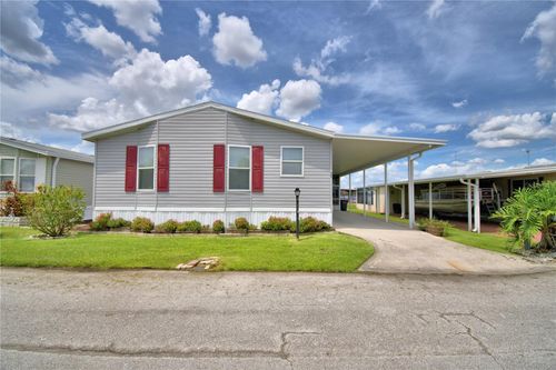 492 Lakeside Ranch Cir, WINTER HAVEN, FL, 33881-7207 | Card Image