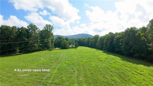 1942 High Bridge Rd, Pinnacle, NC, 27043-8389 | Card Image