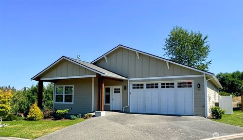 40 Snowbell Ct, Sequim, WA, 98382-3515 | Card Image