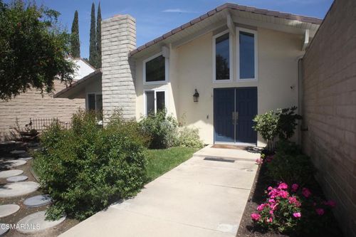 4518 Henley Ct, Westlake Village, CA, 91361-4305 | Card Image