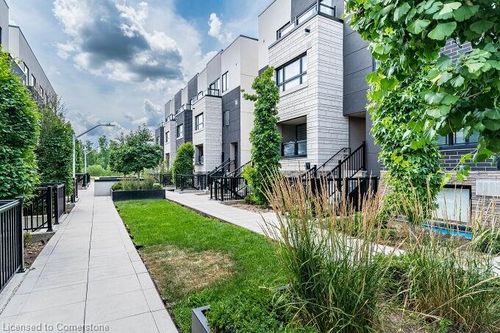 202-1137 Cooke Blvd, Burlington, ON, L7T0C3 | Card Image