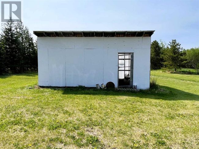 842070 Range Rd, Home with 3 bedrooms, 2 bathrooms and null parking in Fairview AB | Image 44
