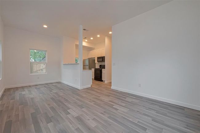 9003 Hilda St, House other with 4 bedrooms, 3 bathrooms and null parking in Houston TX | Image 24