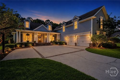 41 Crestwood Dr, Savannah, GA, 31405-8131 | Card Image