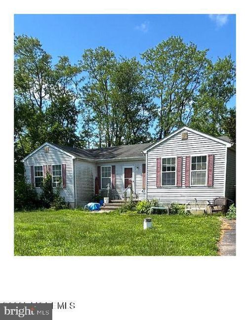 25 Norlaine Dr, Cookstown, NJ, 08511-1202 | Card Image