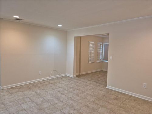 49 Monet Ct Nw, Atlanta, GA, 30327-1043 | Card Image