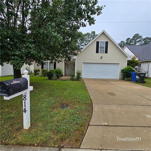814 Nighthawk Pl, Fayetteville, NC, 28314-5653 | Card Image