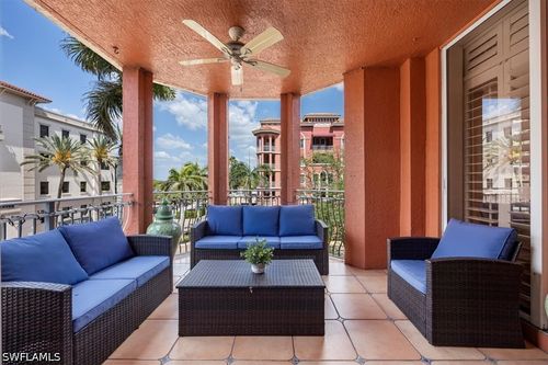 2301-410 Bayfront Pl, NAPLES, FL, 34102-6472 | Card Image