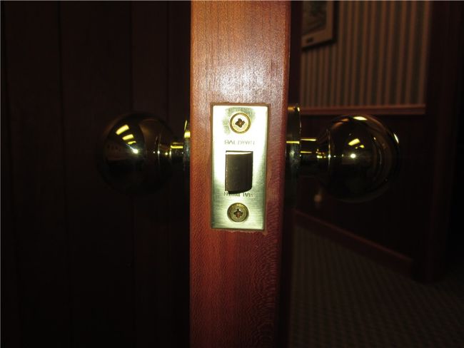 6 panel Cherry doors with Baldwin brass knobs and hinges | Image 26