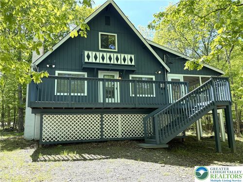 3176 Cherry Ridge Rd, Bushkill, PA, 18324-7506 | Card Image