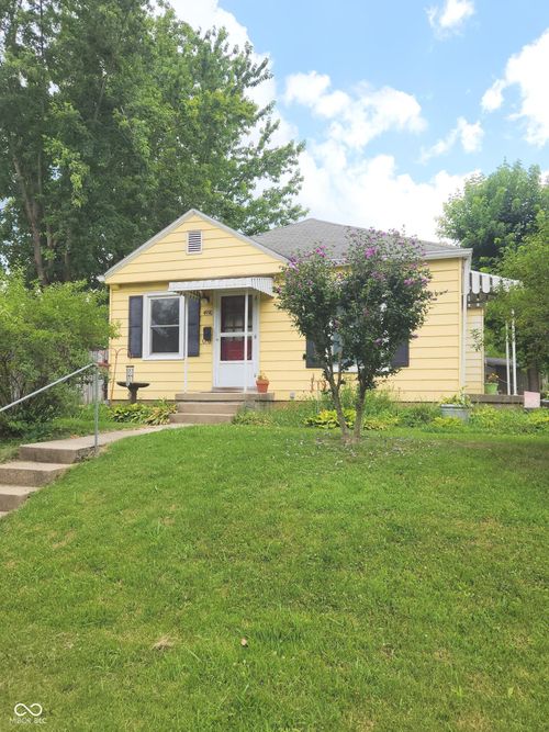 4930 Orion Ave, Indianapolis, IN, 46201-4833 | Card Image
