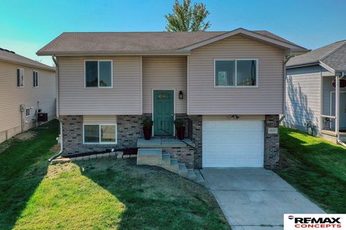2825 W Arlington St, Lincoln, NE, 68522-2819 | Card Image