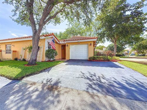 1420 Seagrape Cir, Weston, FL, 33326-2724 | Card Image