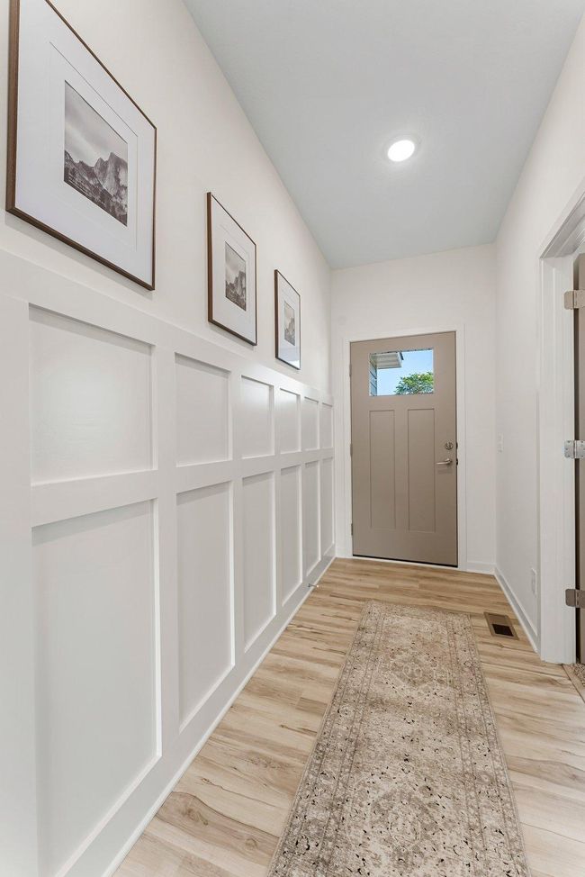 21-web-or-mls-13321 Cadogan Way-73.jpg | Image 5