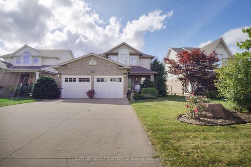 15 Bellrock Cres, London, ON, N5V4X3 | Card Image