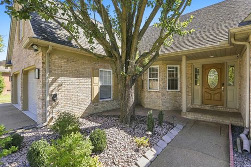 5615 Kiowa Cir, Evansville, IN, 47715-7057 | Card Image