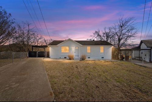 600 Lane Ct, Nashville, TN, 37207-3701 | Card Image