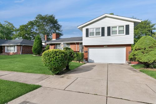 16400 University Ave, South Holland, IL, 60473-2548 | Card Image