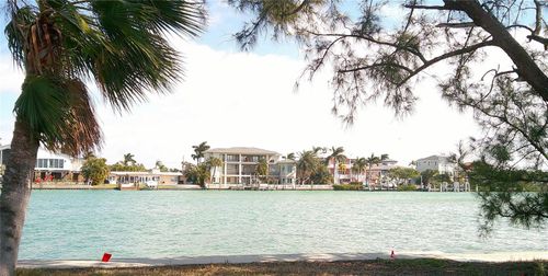 apt-301-3575 Gulf Blvd, St Pete Beach, FL, 33706-3929 | Card Image