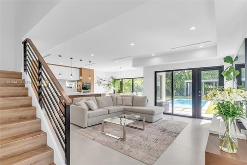 2029 Sw 62nd Ave, Miami, FL, 33155-2060 | Card Image