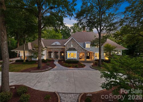 6239 Sharon Hills Rd, Charlotte, NC, 28210-7040 | Card Image
